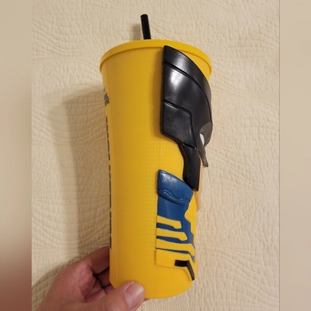 NWOT Wolverine 32 oz Tumbler Cup with Lid and Silicon Straw