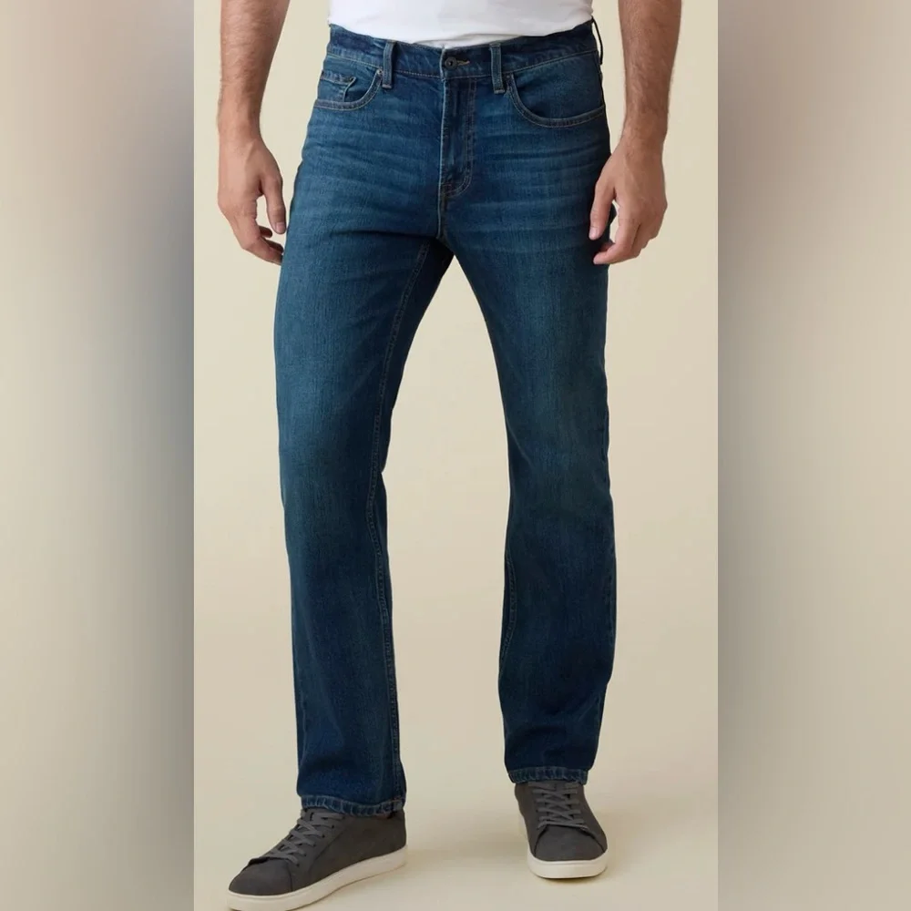 NWT Flag & Anthem Nashville Straight Jeans, size 35 X 32