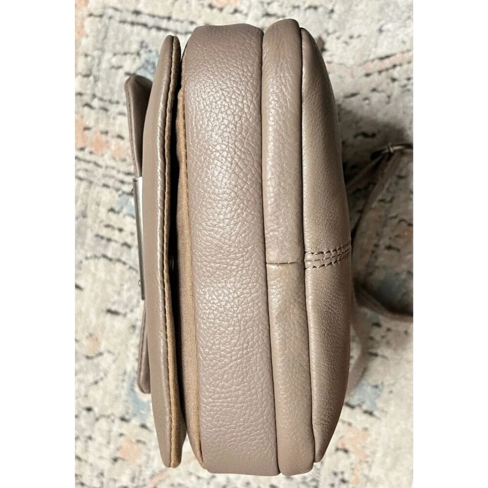 nwt $129
