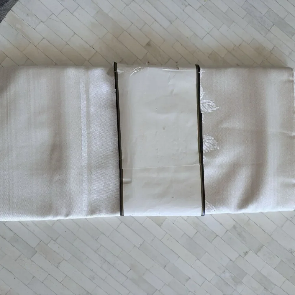 Vtg Table Damask Ivory Tablecloth 64x84 Hand Hem Japan Combed Mercerized‎ Yarns