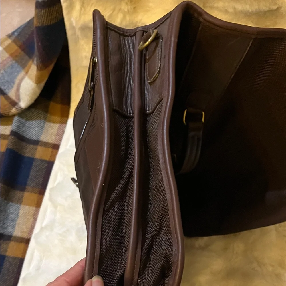 Coach Elegant Brown Leather Briefcase