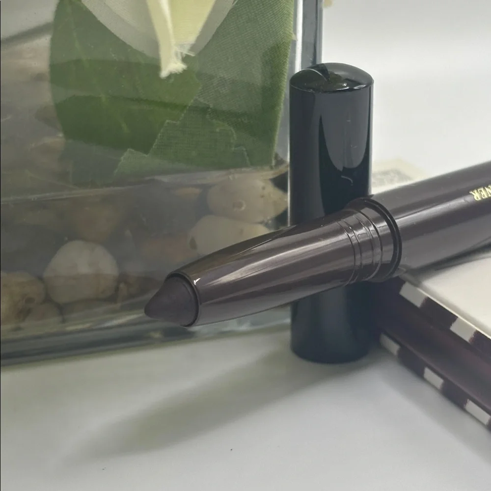 Laura Geller nib laura