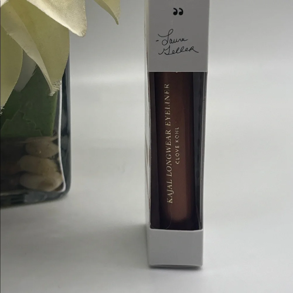 Laura Geller nib laura