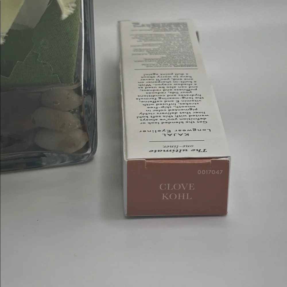 Laura Geller nib laura