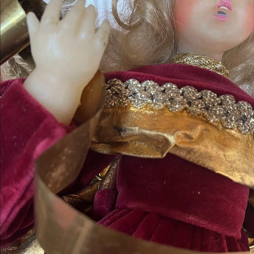 Pauline Leidel Spreen Wax Red Angel Large - Made in Germany
