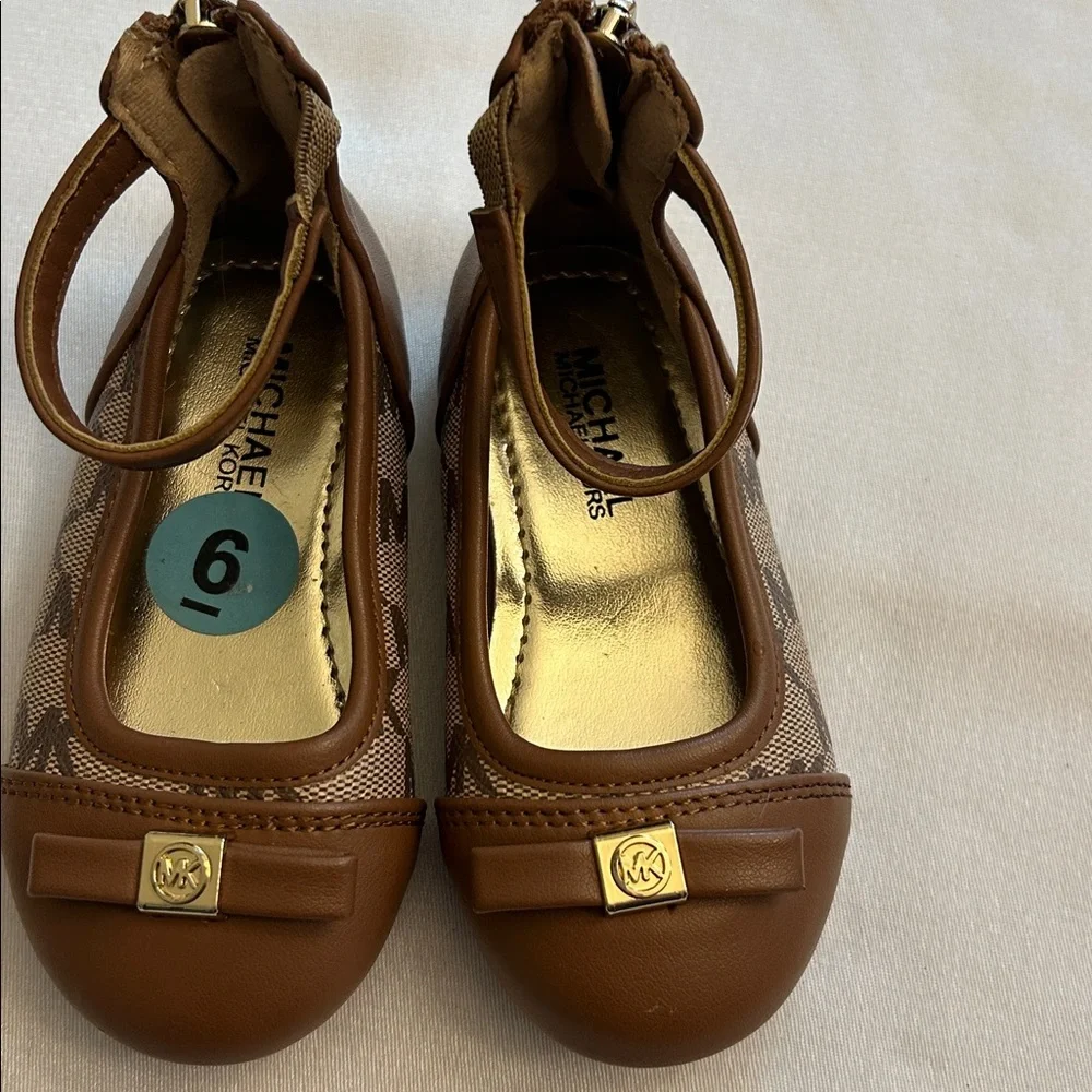 Michael Kors shoes michael tan