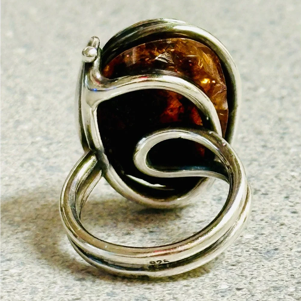 Vintage Sterling Silver size 7.5 Baltic Amber Ring