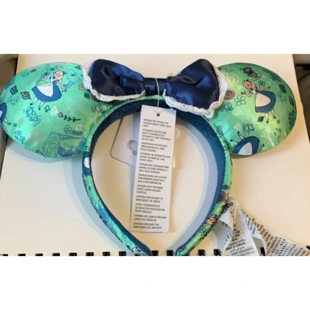 Disney headband alice