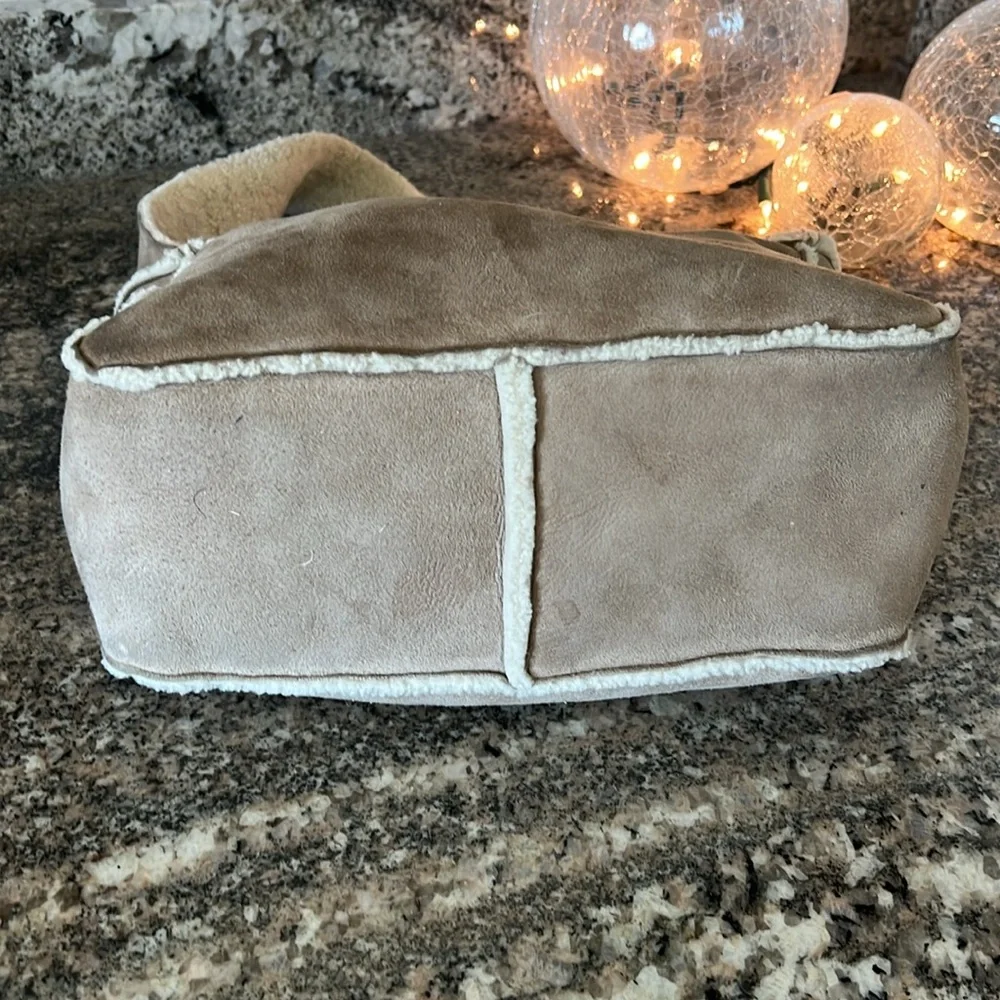 Chanel Vintage Shearling CC Hobo
