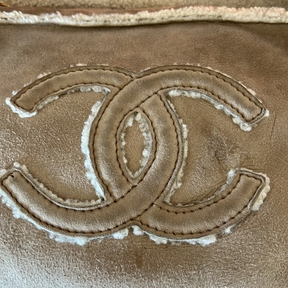 Chanel Vintage Shearling CC Hobo