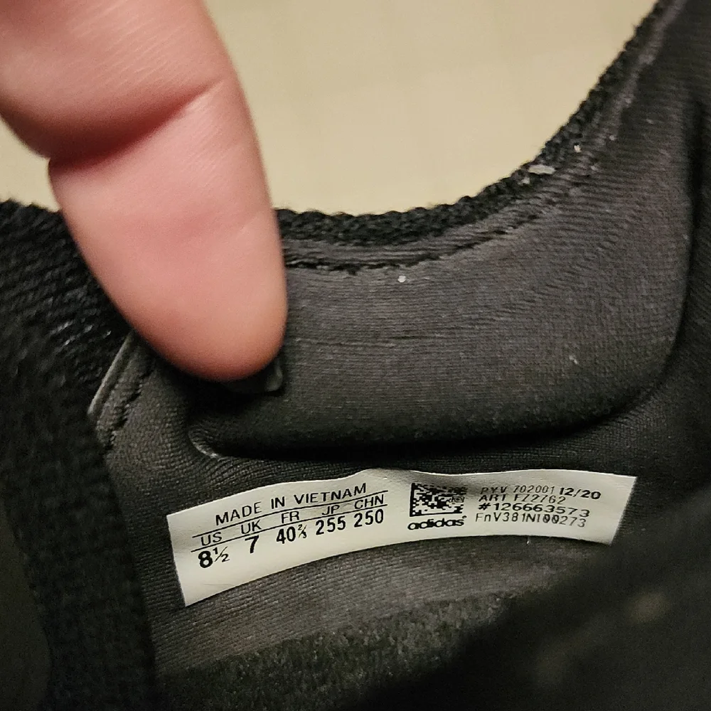 adidas like new