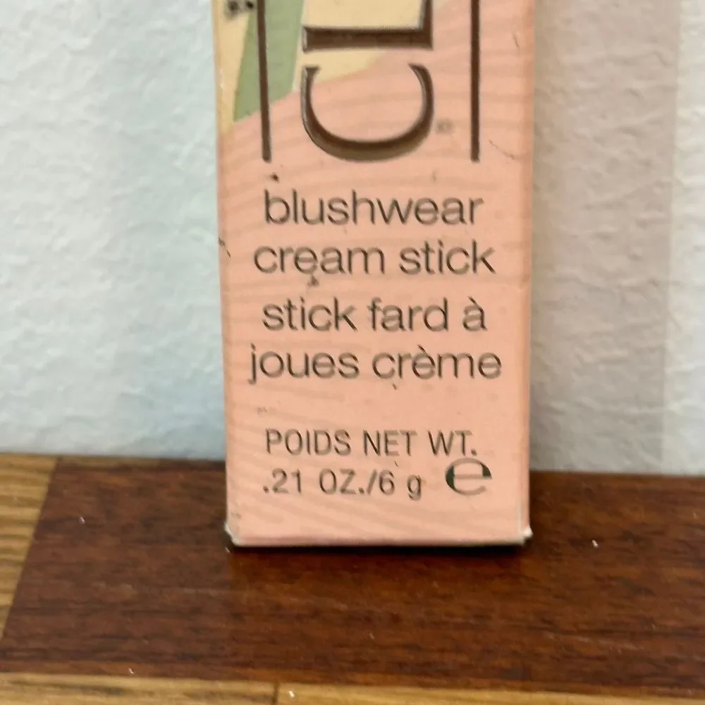 clinique blushwear