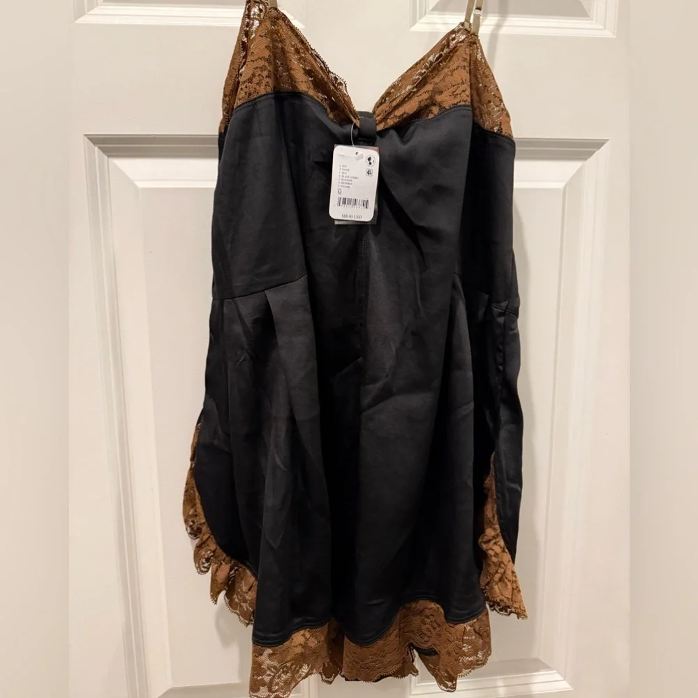 Free People color black