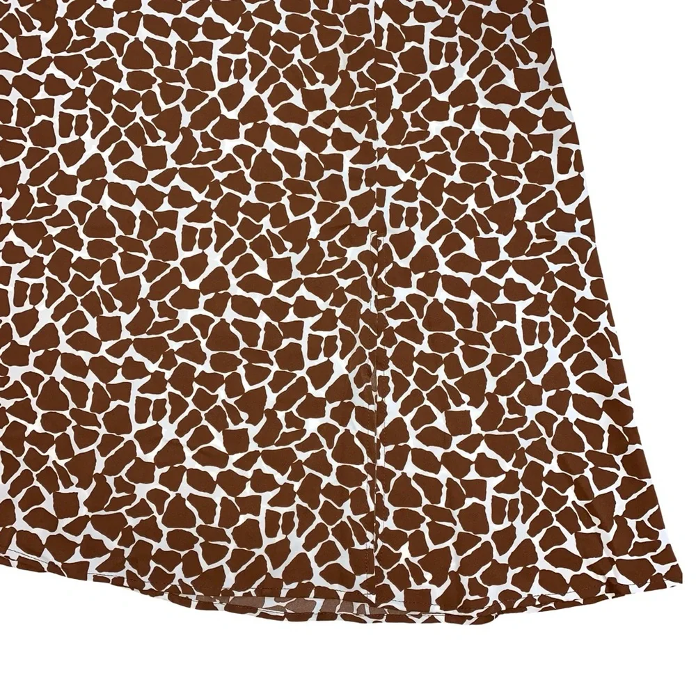 Giraffe Print Midi Skirt Animal Silky Size 12 XL Slit Statement Spring Office