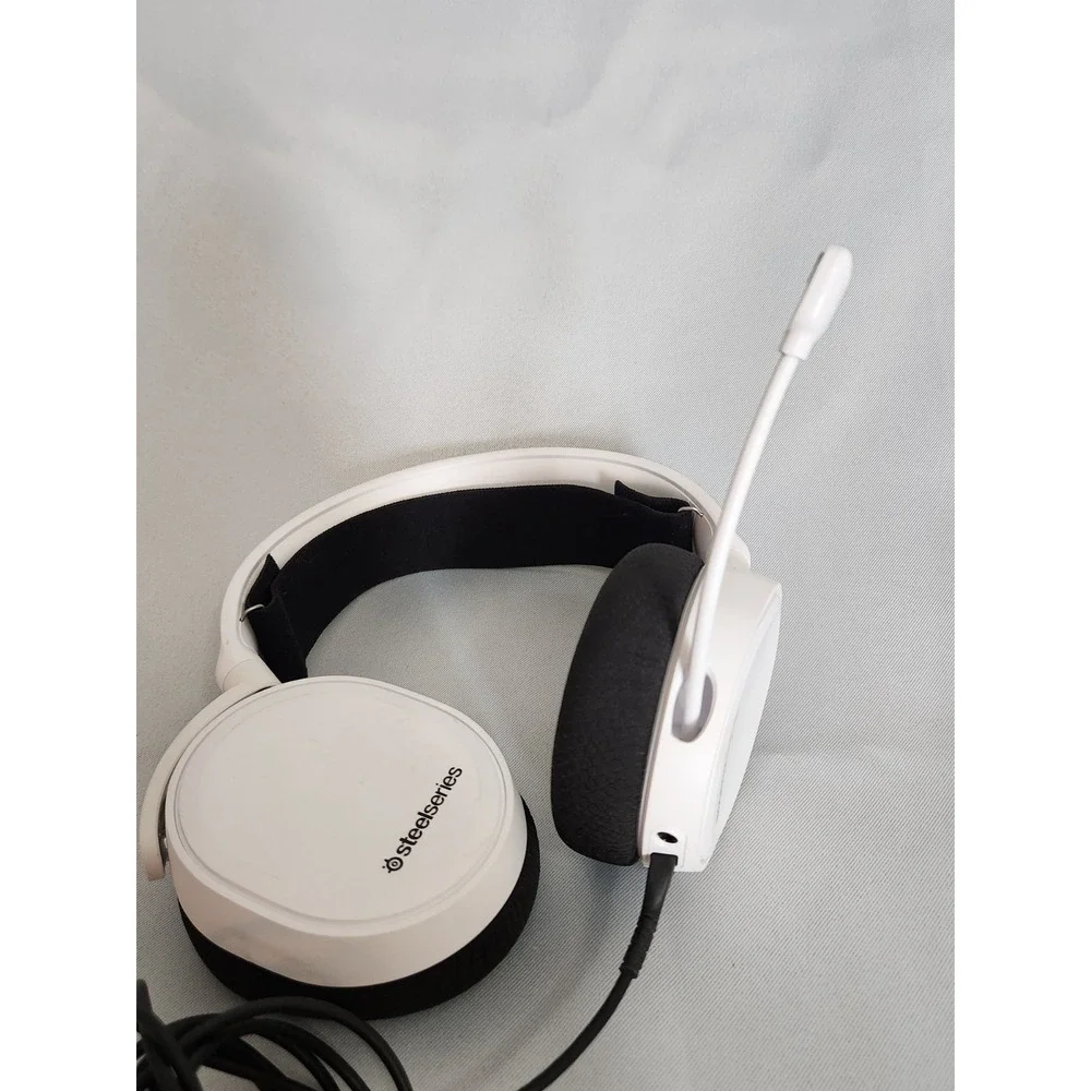 SteelSeries Artis 3 White Wired Gaming Headset Headphones/mic