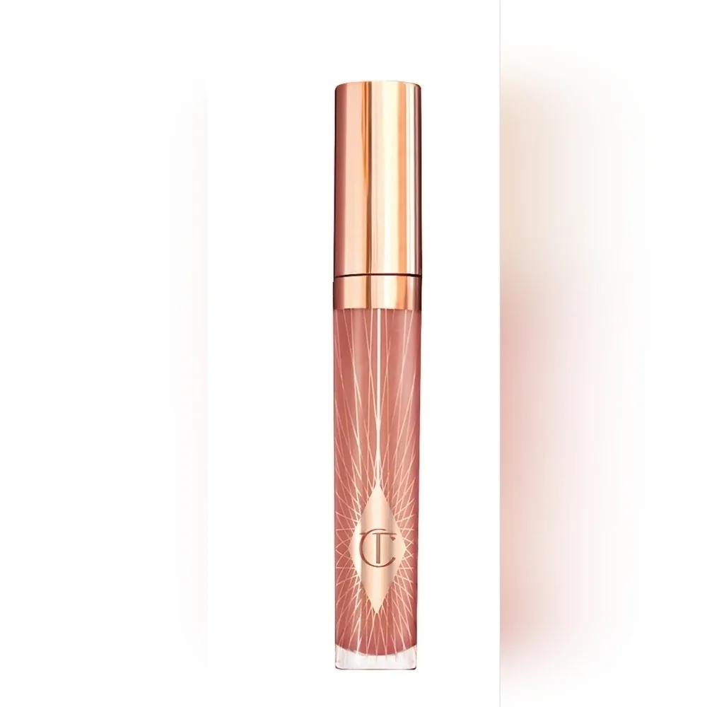 Charlotte Tilbury magic tube