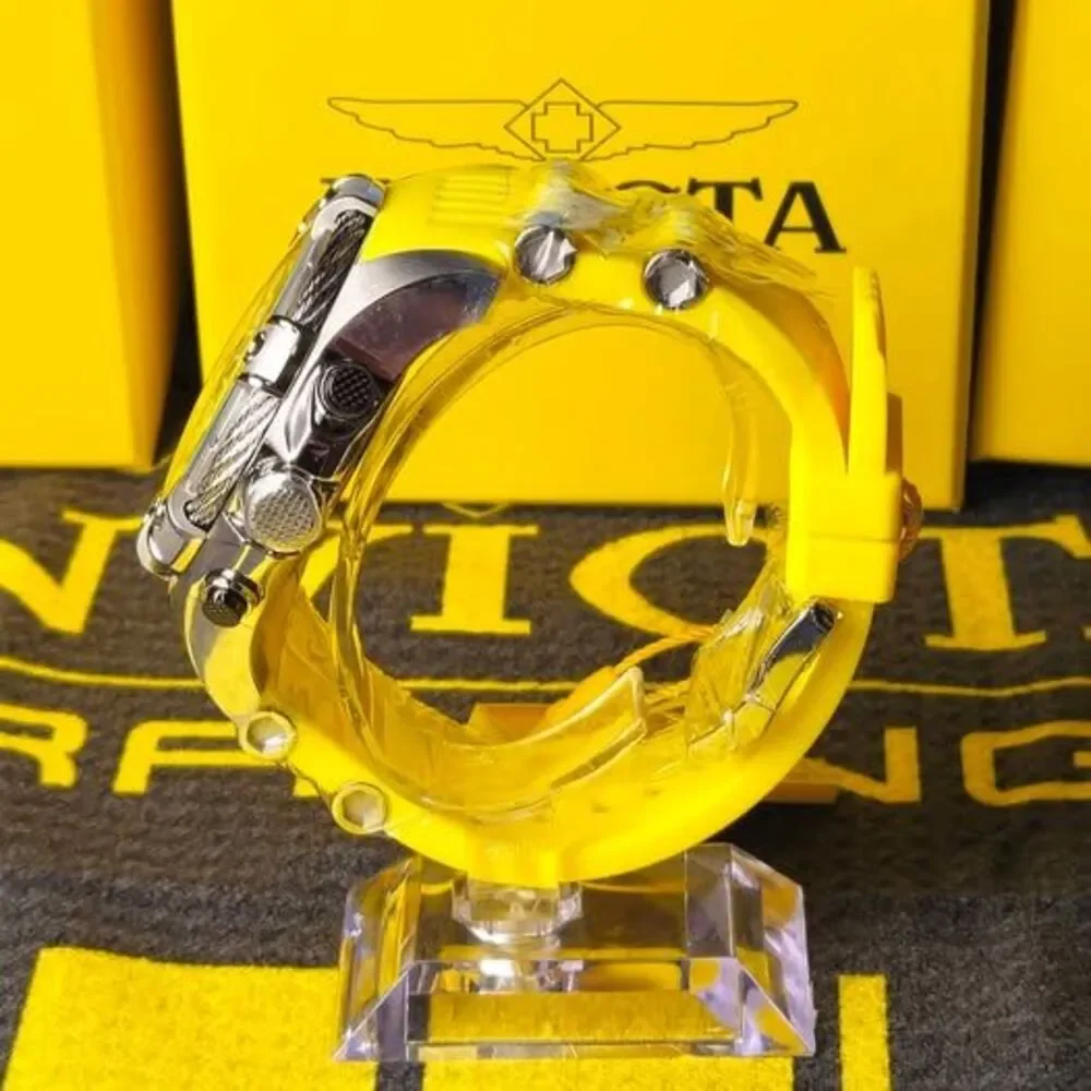 Invicta stand out