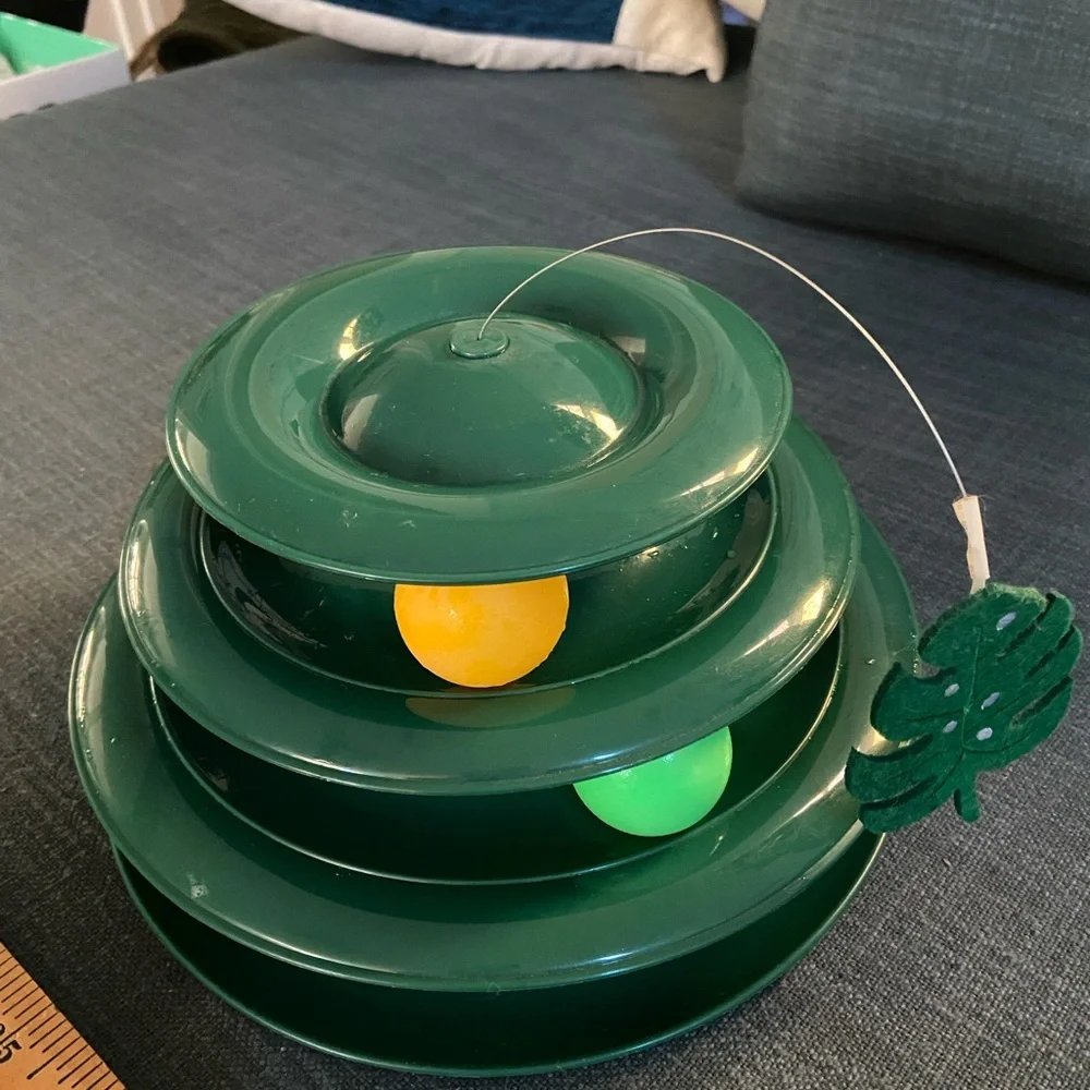 Chewy interactive green