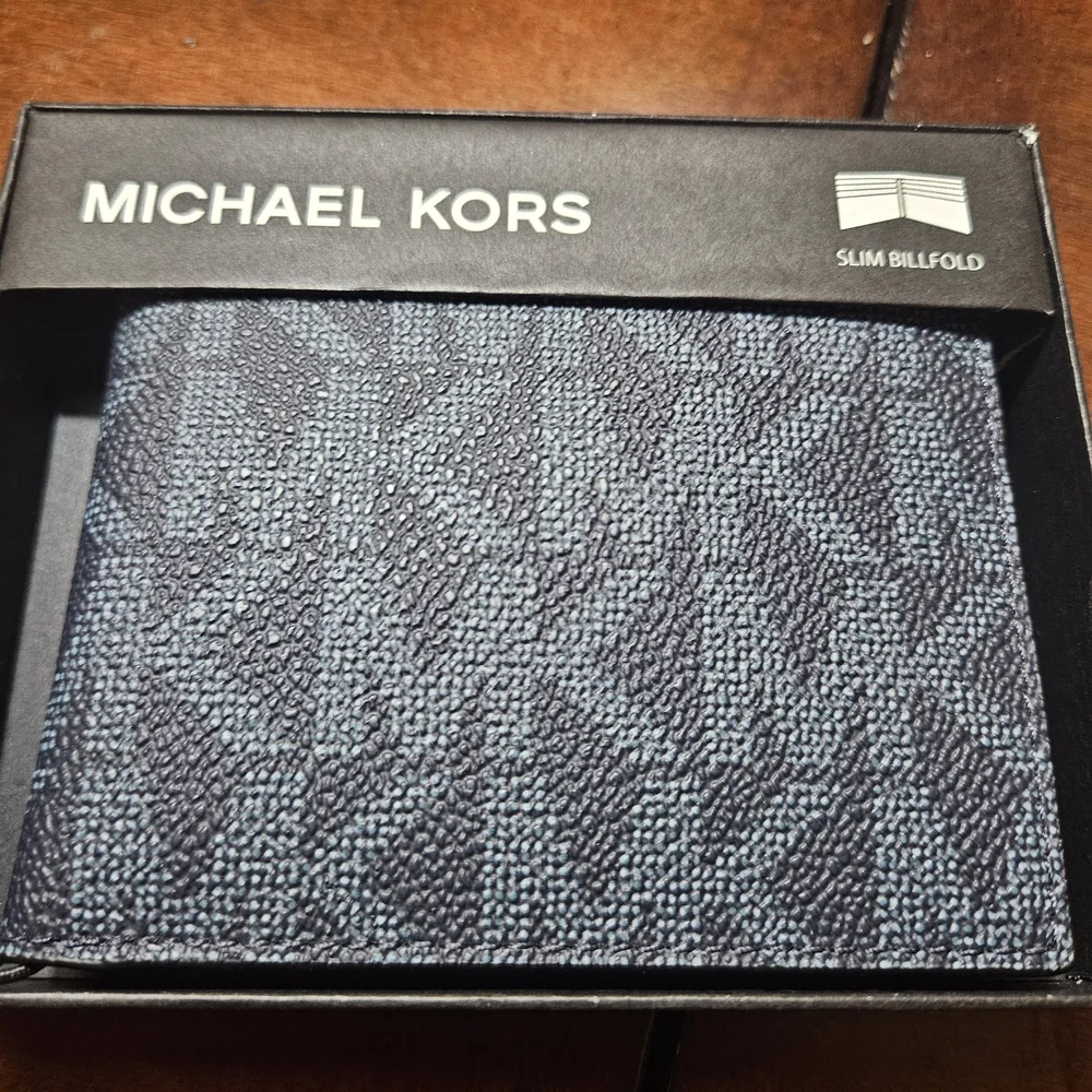 Michael Kors Men's Blue Wallet