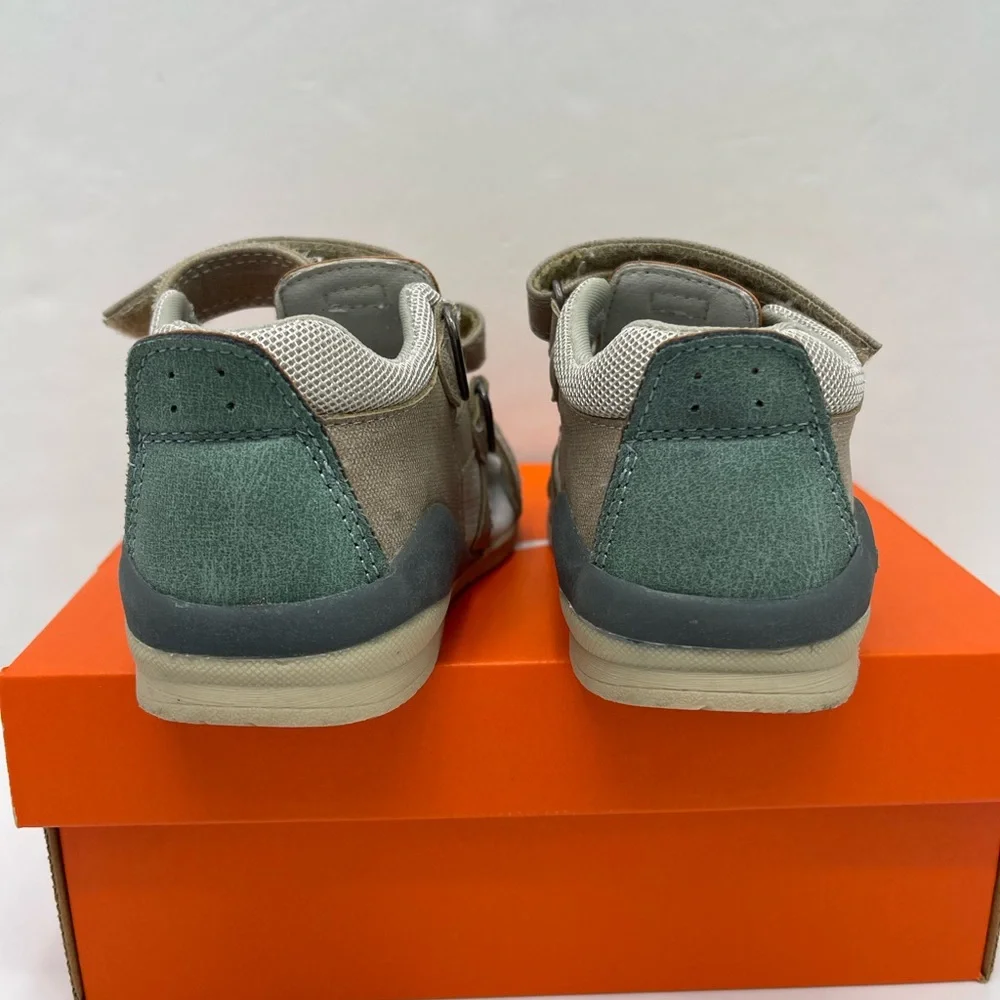 N/A comfortable stylish