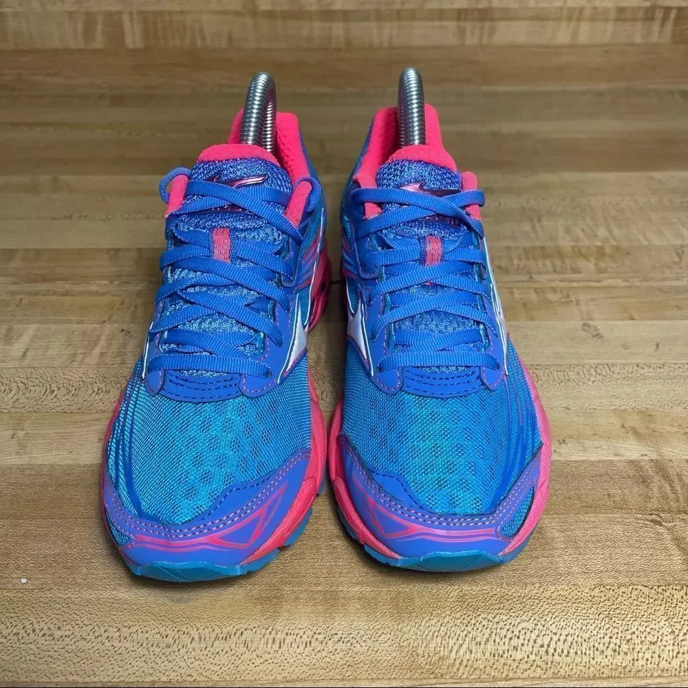 Mizuno or running