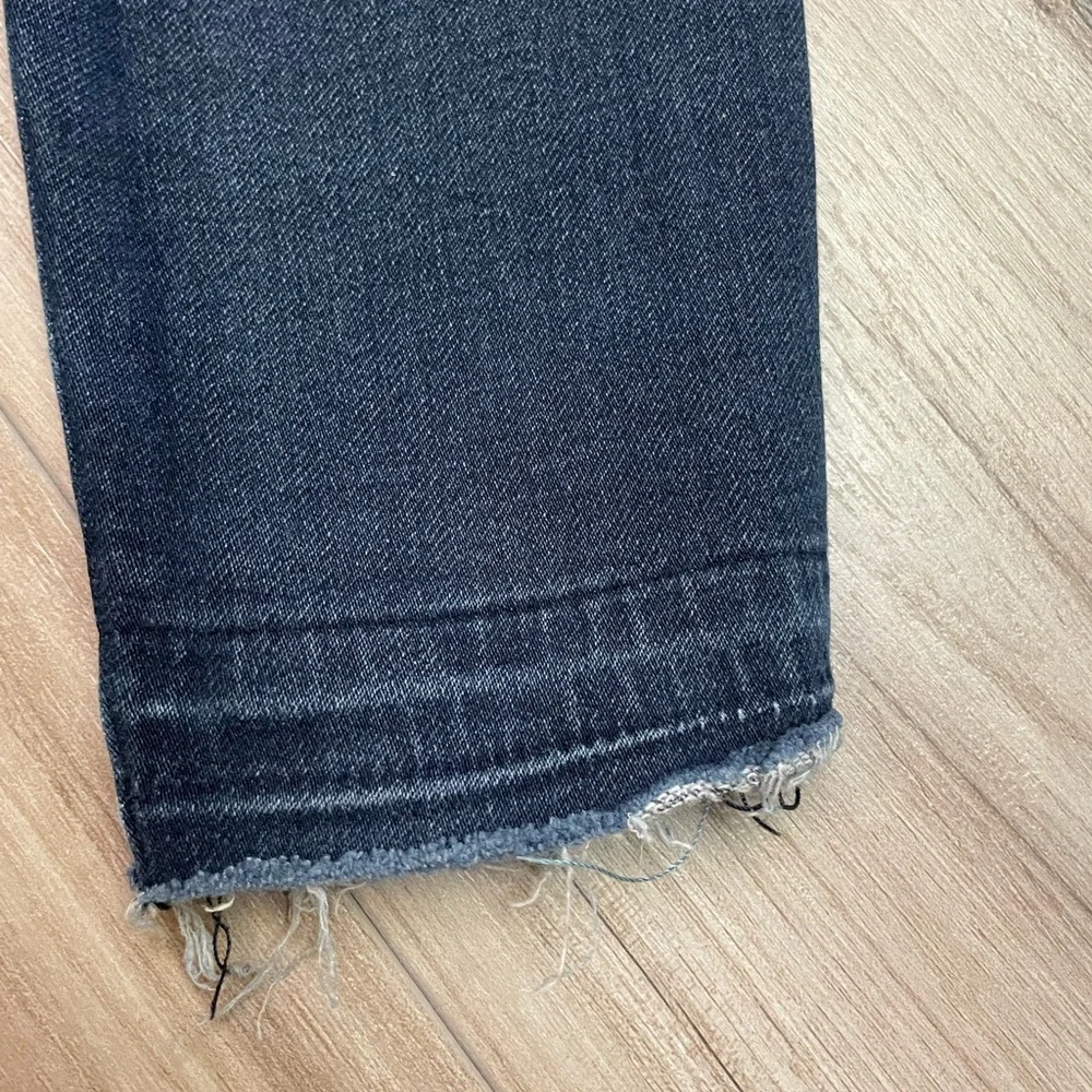 American Eagle Outfitters hi rise