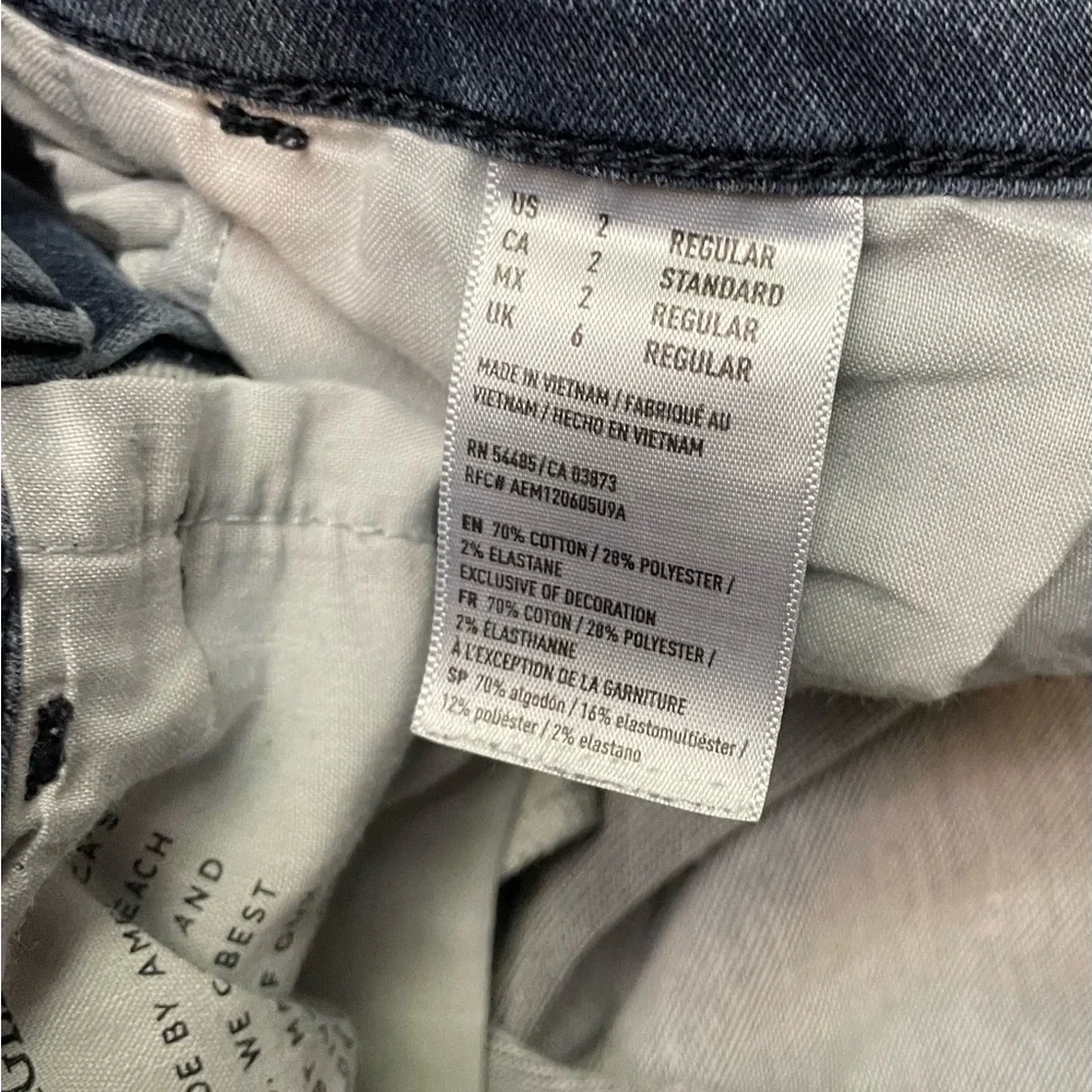 American Eagle Outfitters hi rise