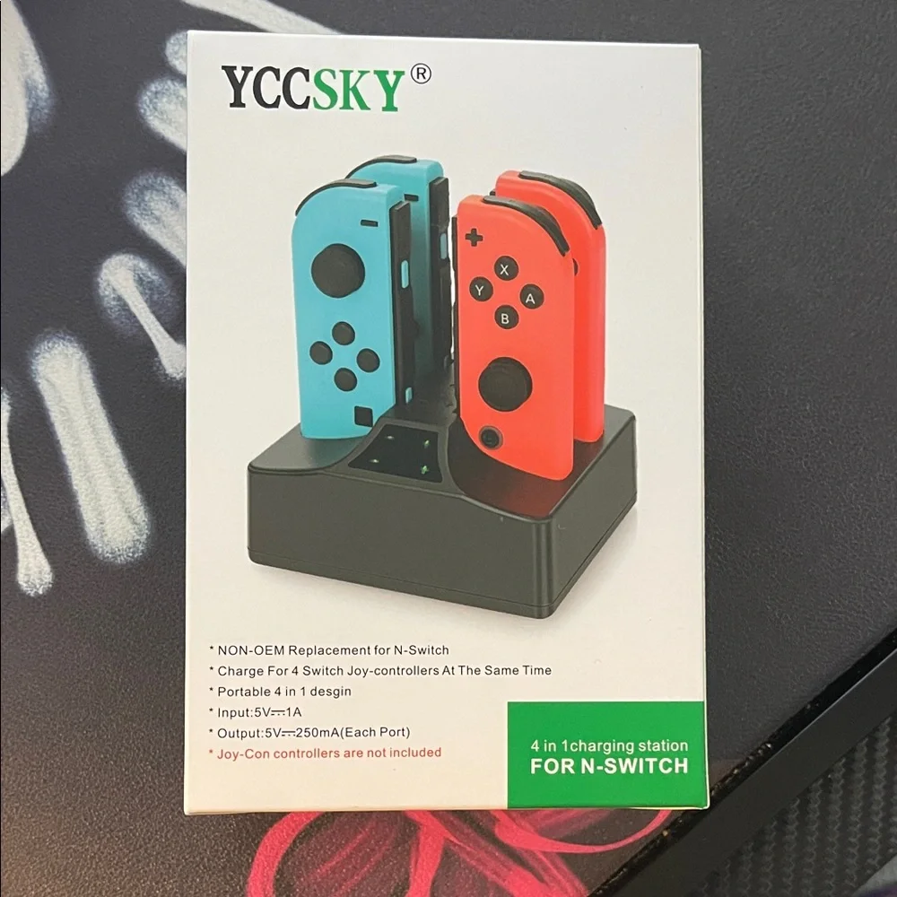 Charging Dock for Nintendo Switch Joy-Con - Black and Red