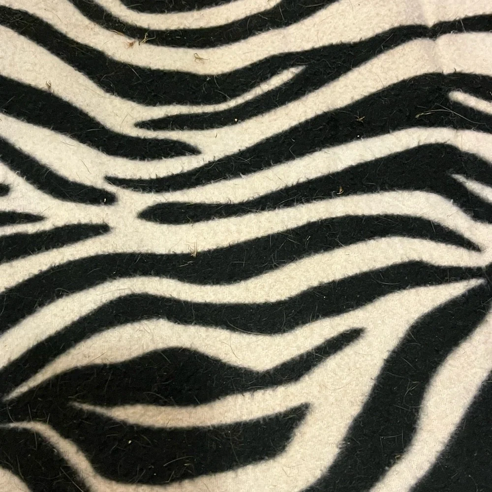 N/A zebra print