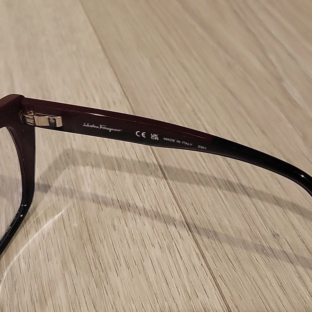 Salvatore Ferragamo 53 14