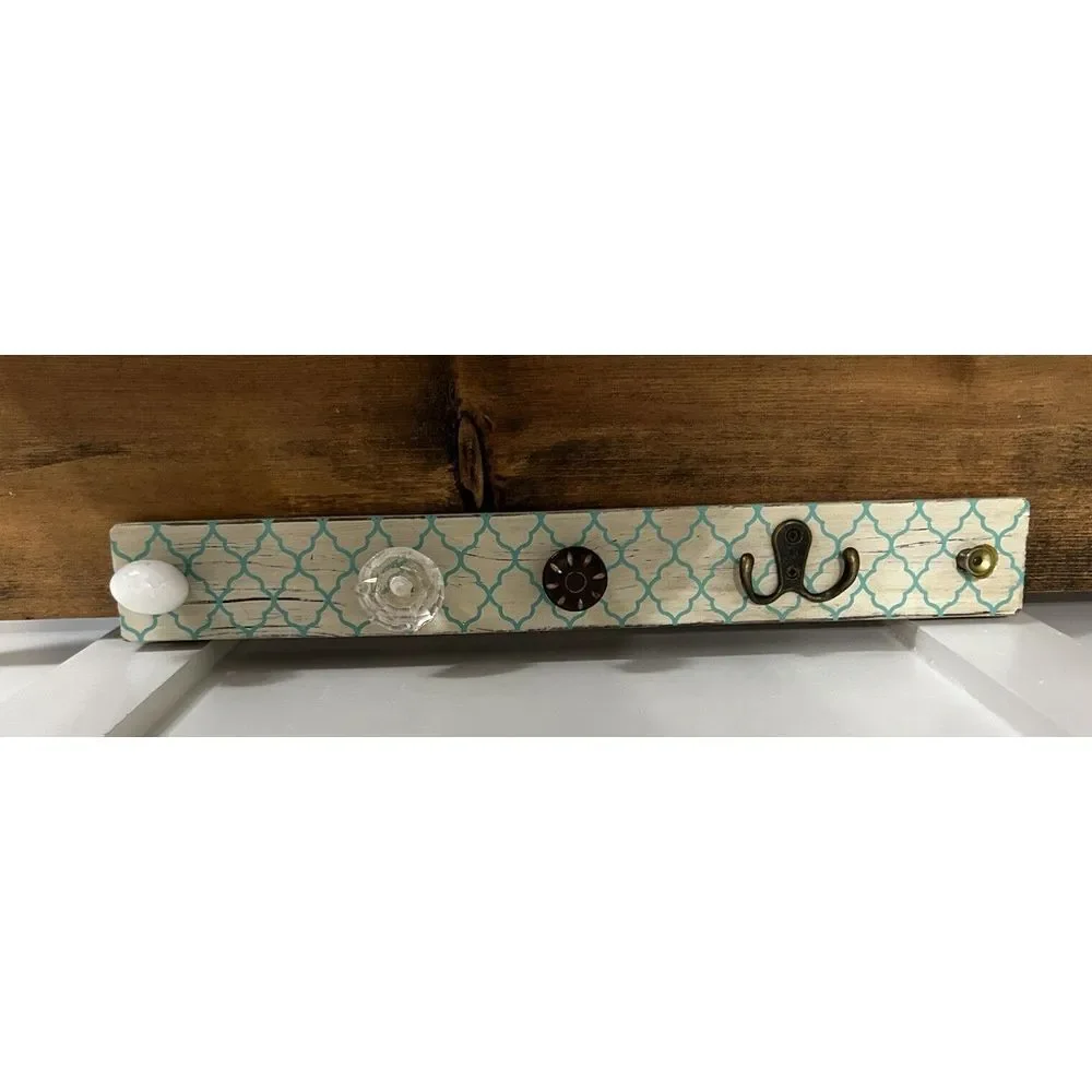Rustic Wood Key‎ Holder For Wall Farmhouse Wall Shelf Wall Mounted Home Decor