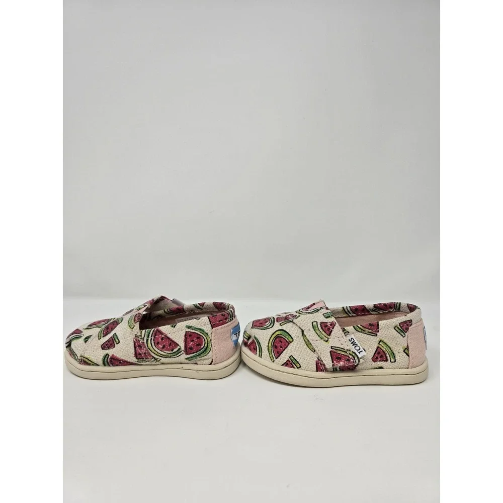 Toms order use size