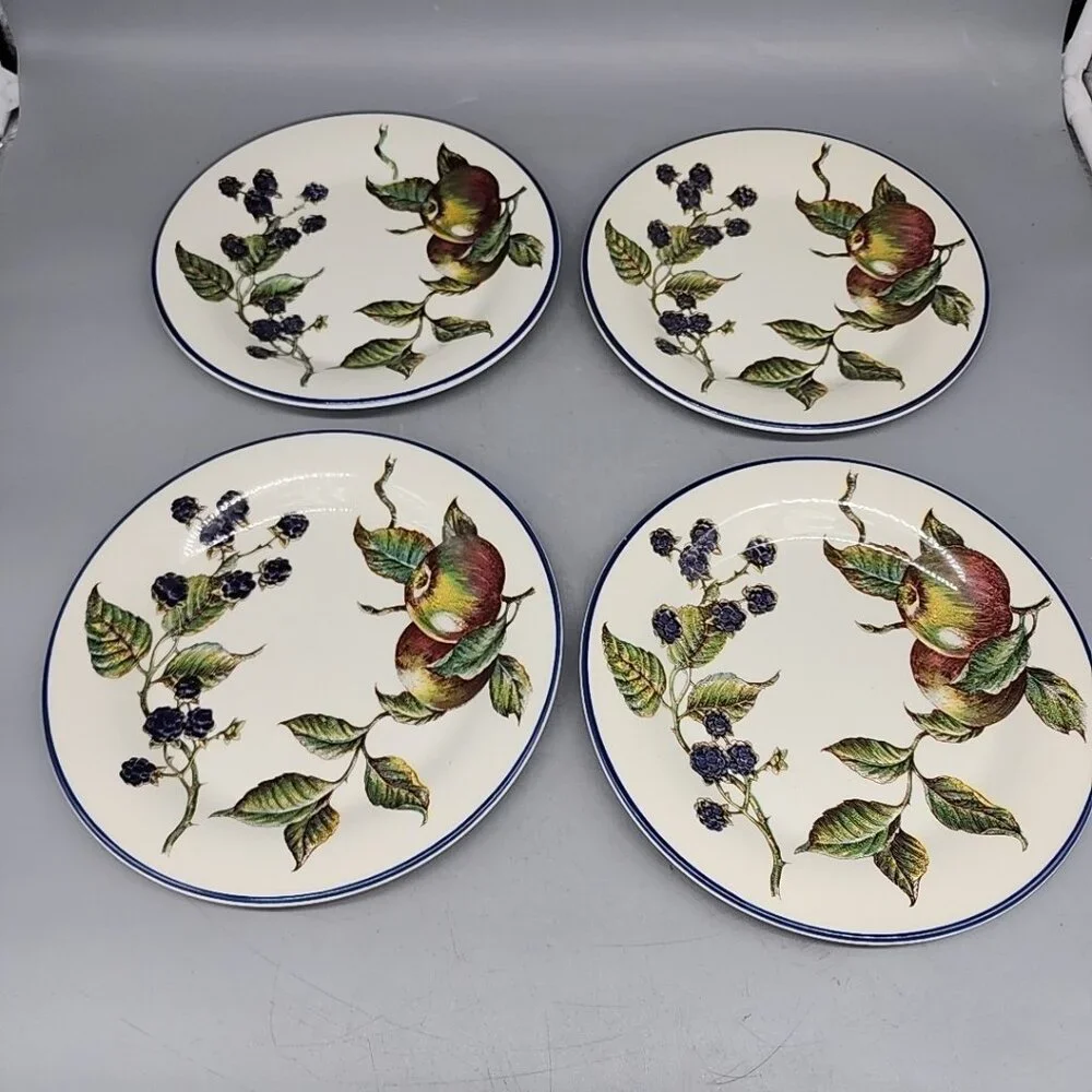Set Of 4 PIER 1 MACINTOSH England Angleterre Salad/Dessert PLATES 8