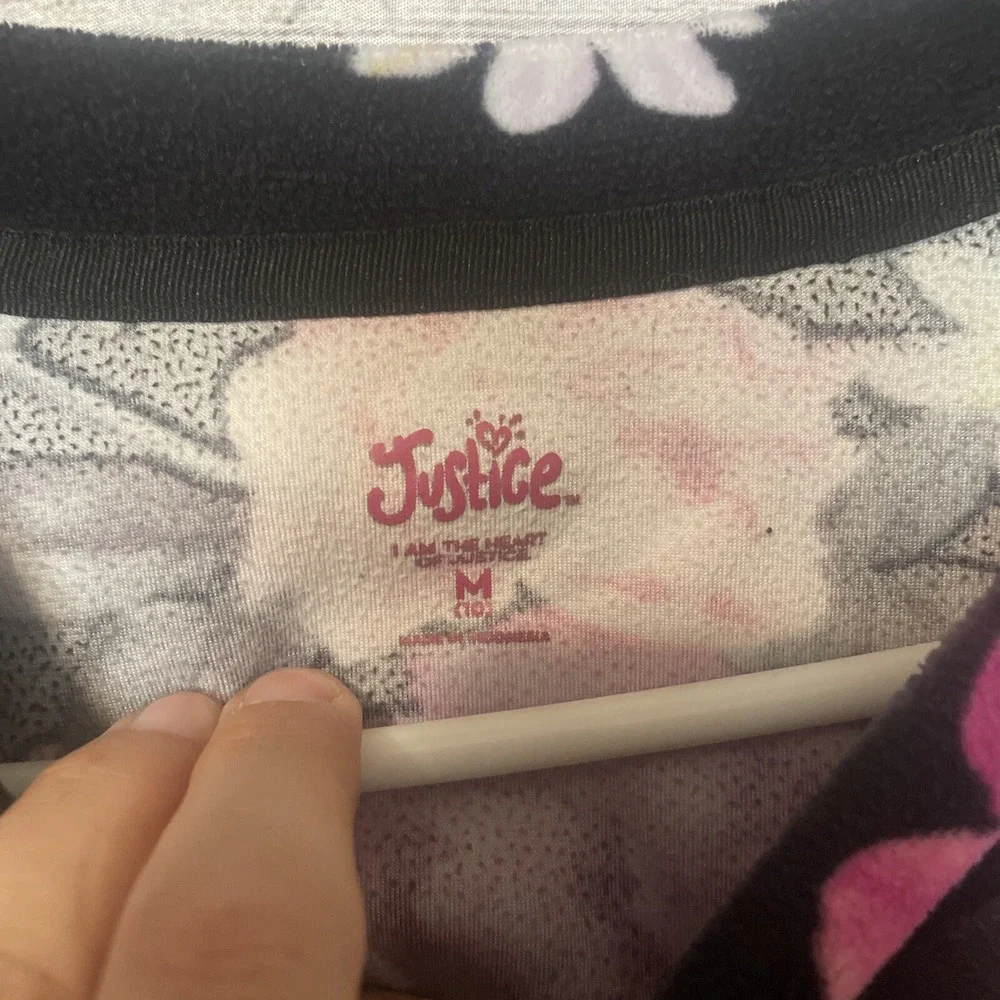 5/$20! Justice Girls Black Floral Sweatshirt Soft Pullover Floral‎ Size M- 10