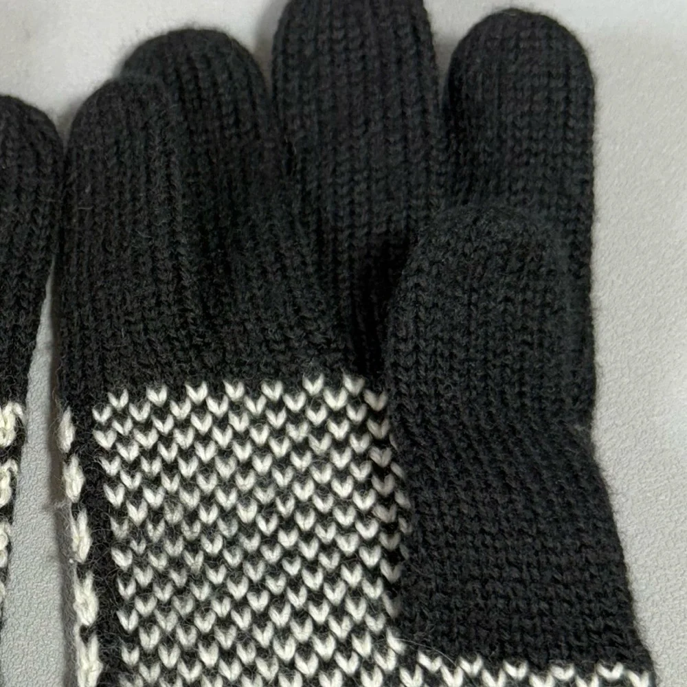 Anne Klein chic black