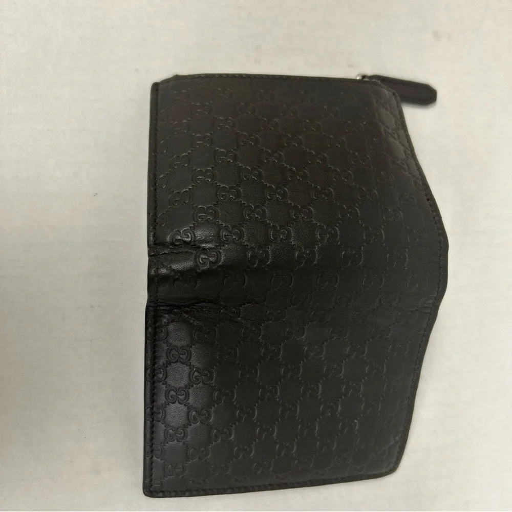 Beown Embossed Leather Wallet