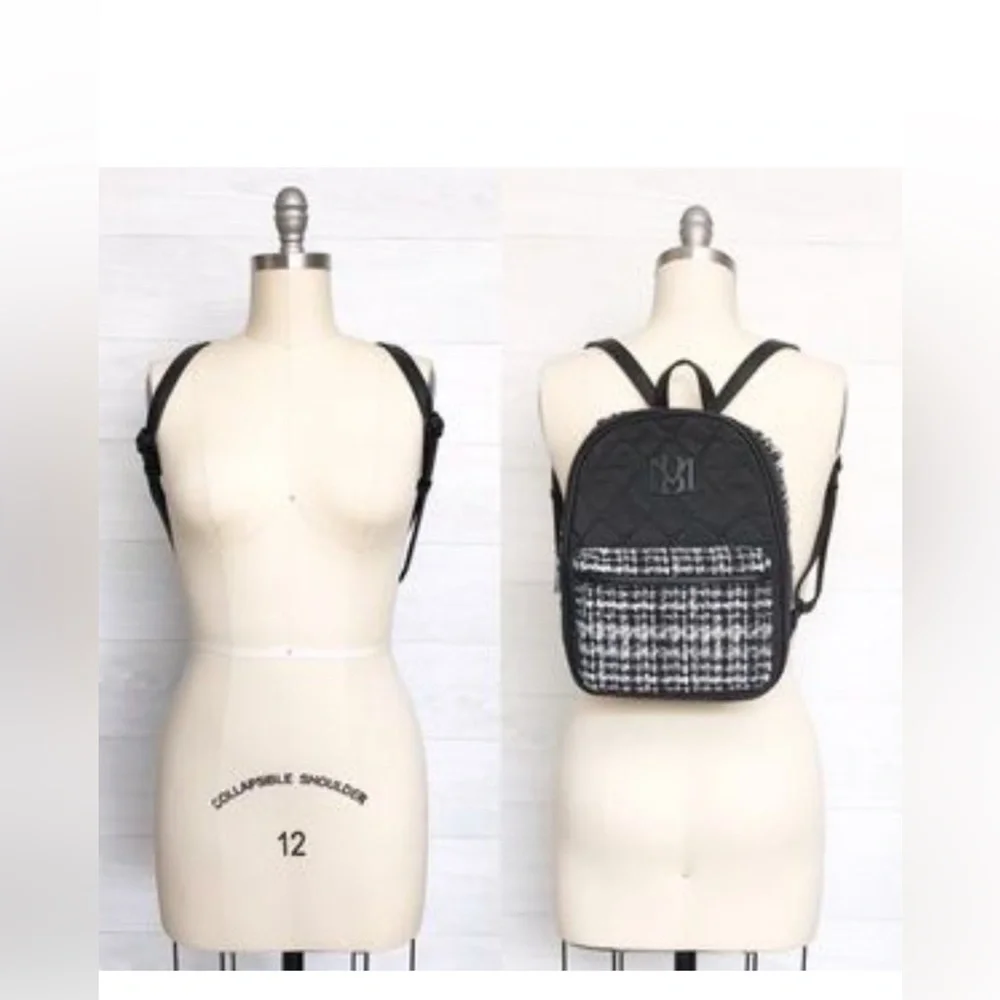Badgley Mischka leather logo