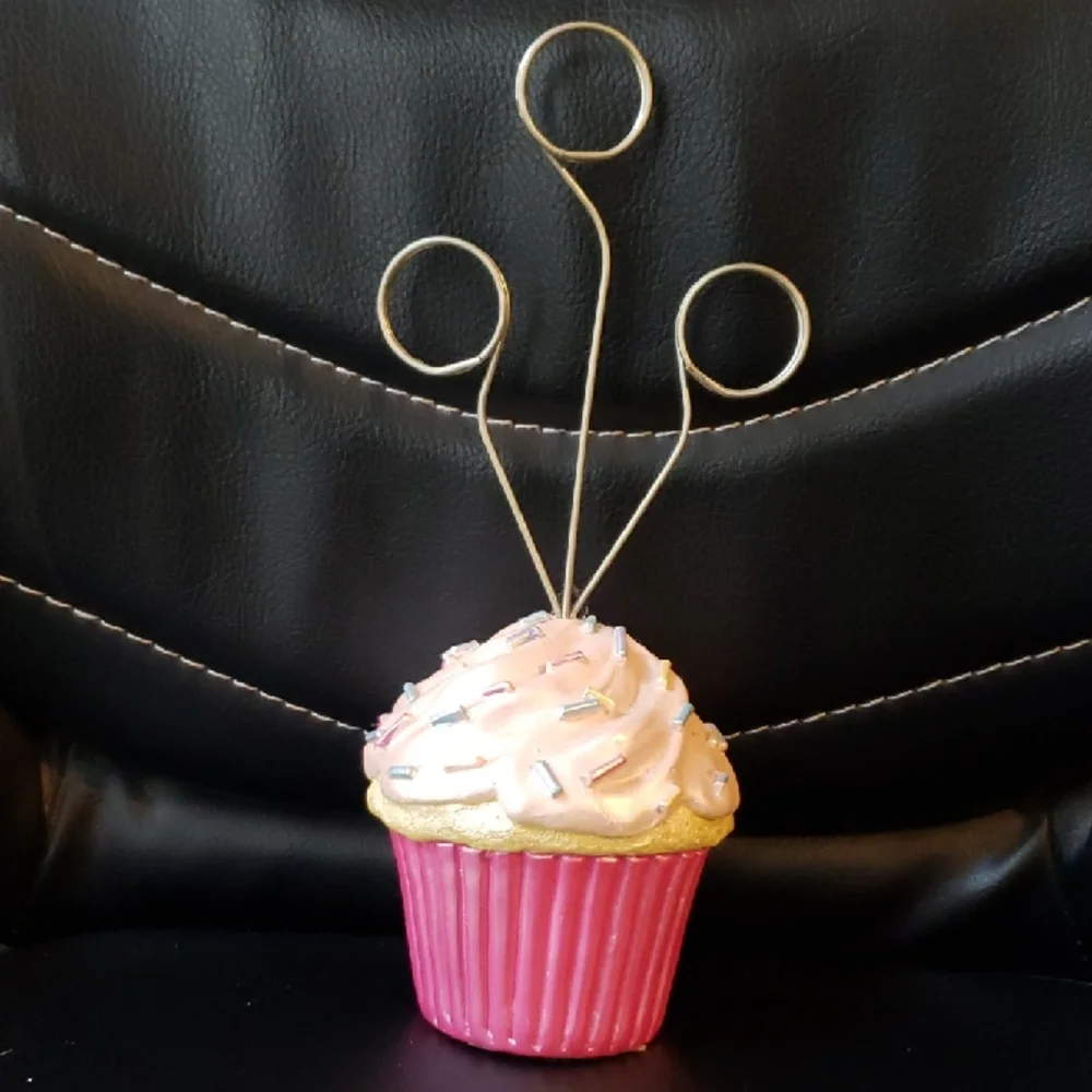 Gold and Pink Cupcake Card Holder