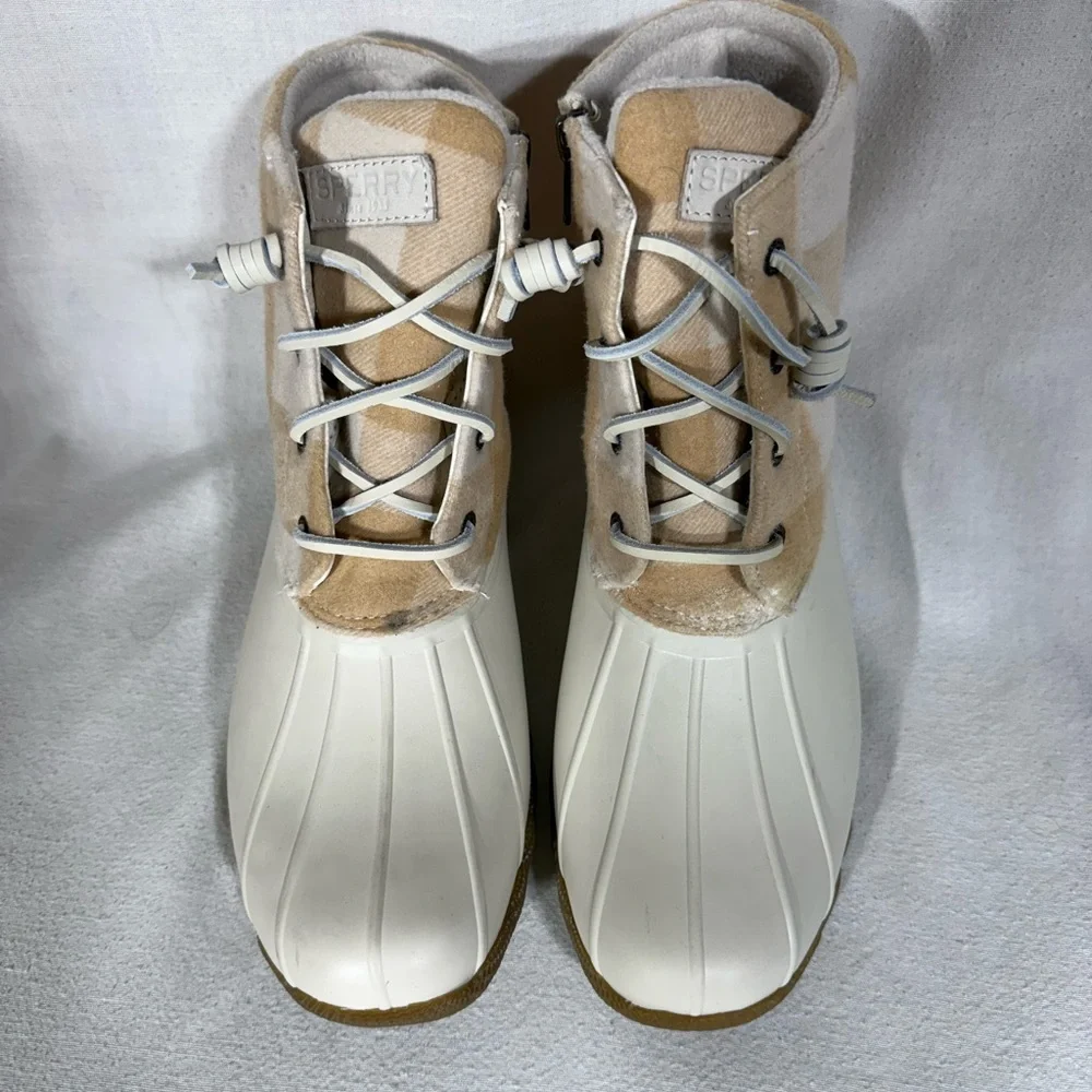 Sperry durable winter