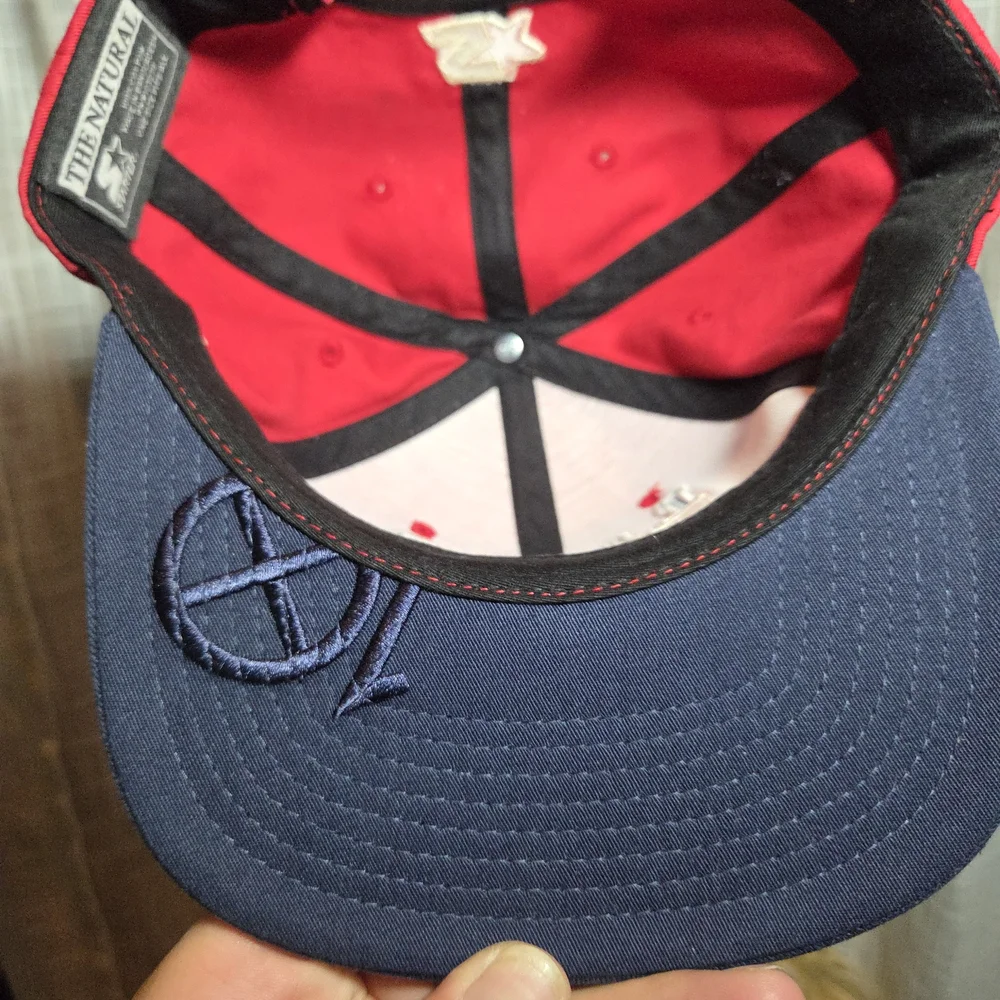 STARTER Bold Red and Black Cap