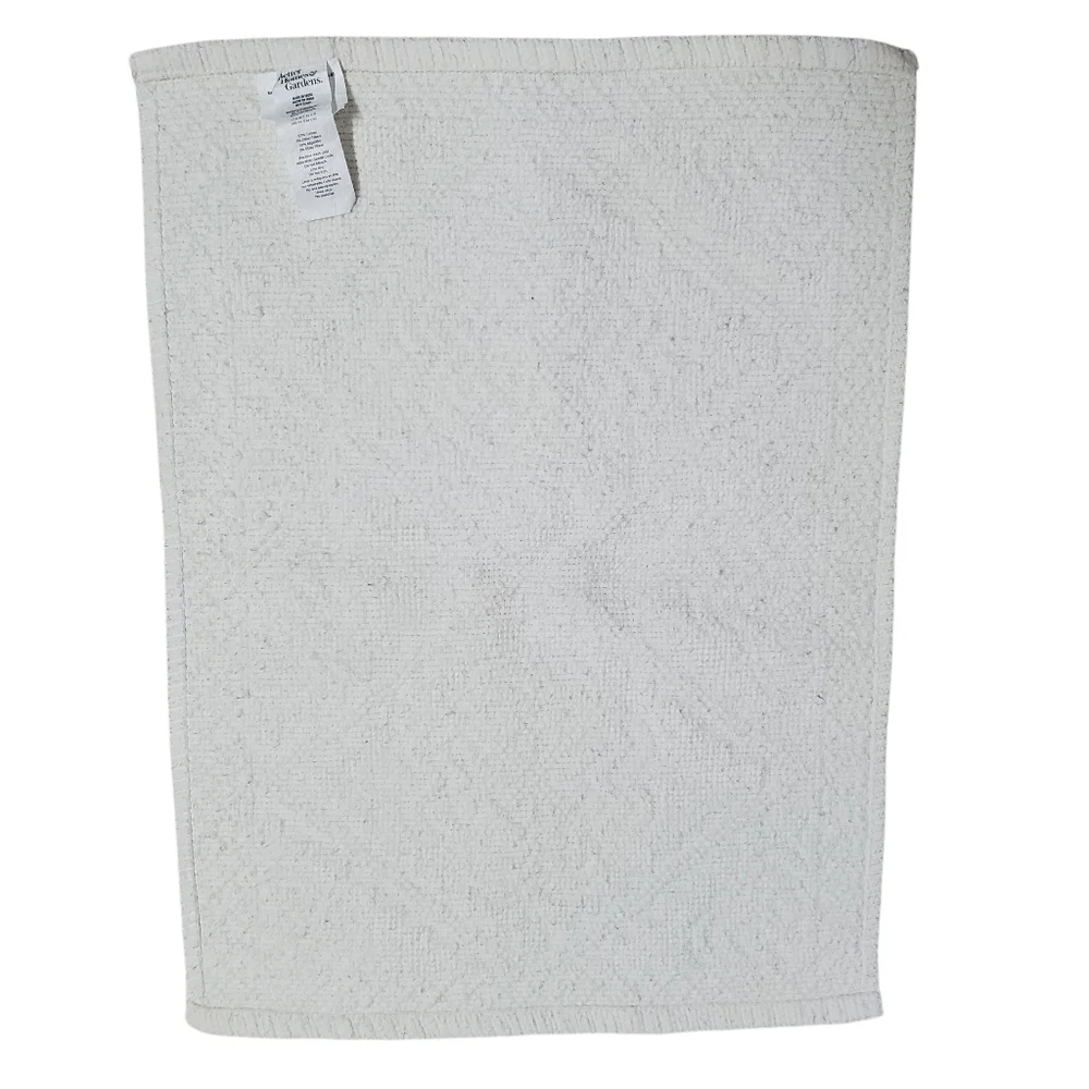 Better Homes And Gardens mat harbor bathroom