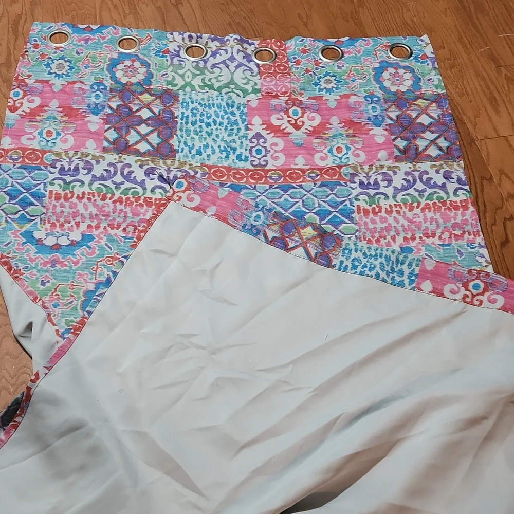N/A pair 82×39