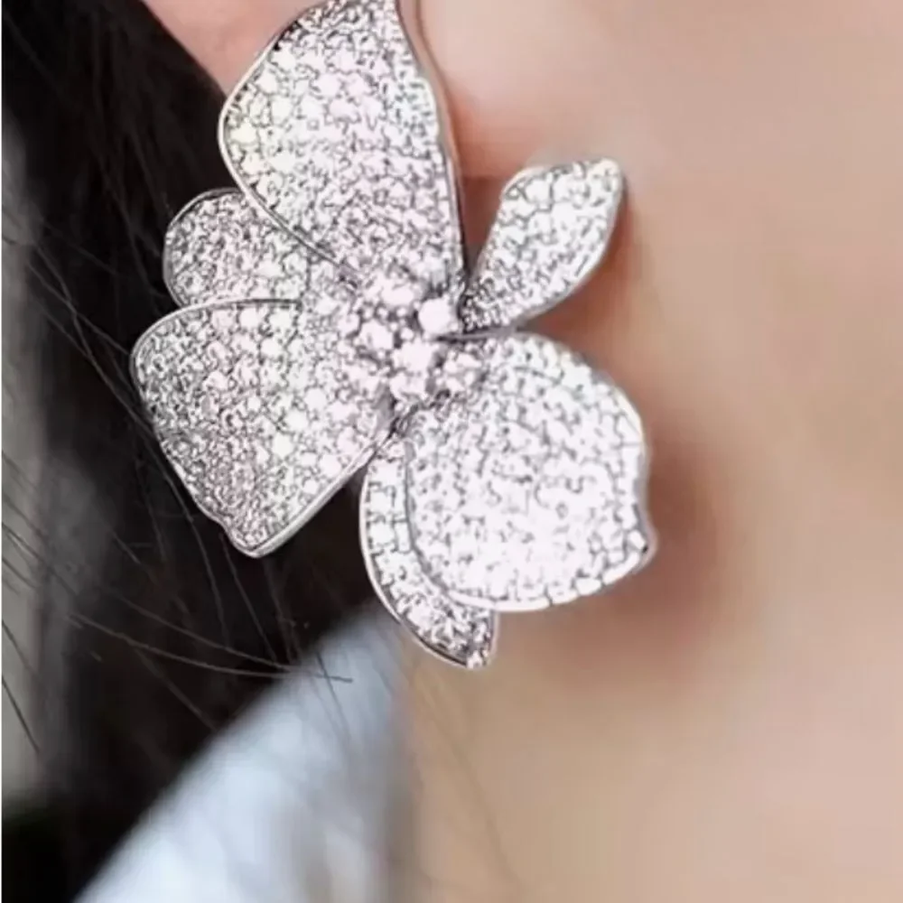 N/A these elegant