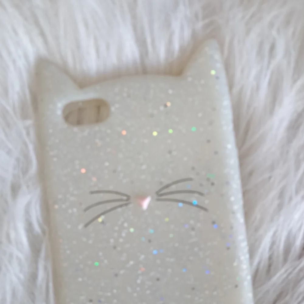 Set of 2 rubber cell phone cases