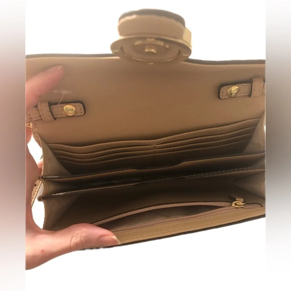 Michael Kors preloved excellent