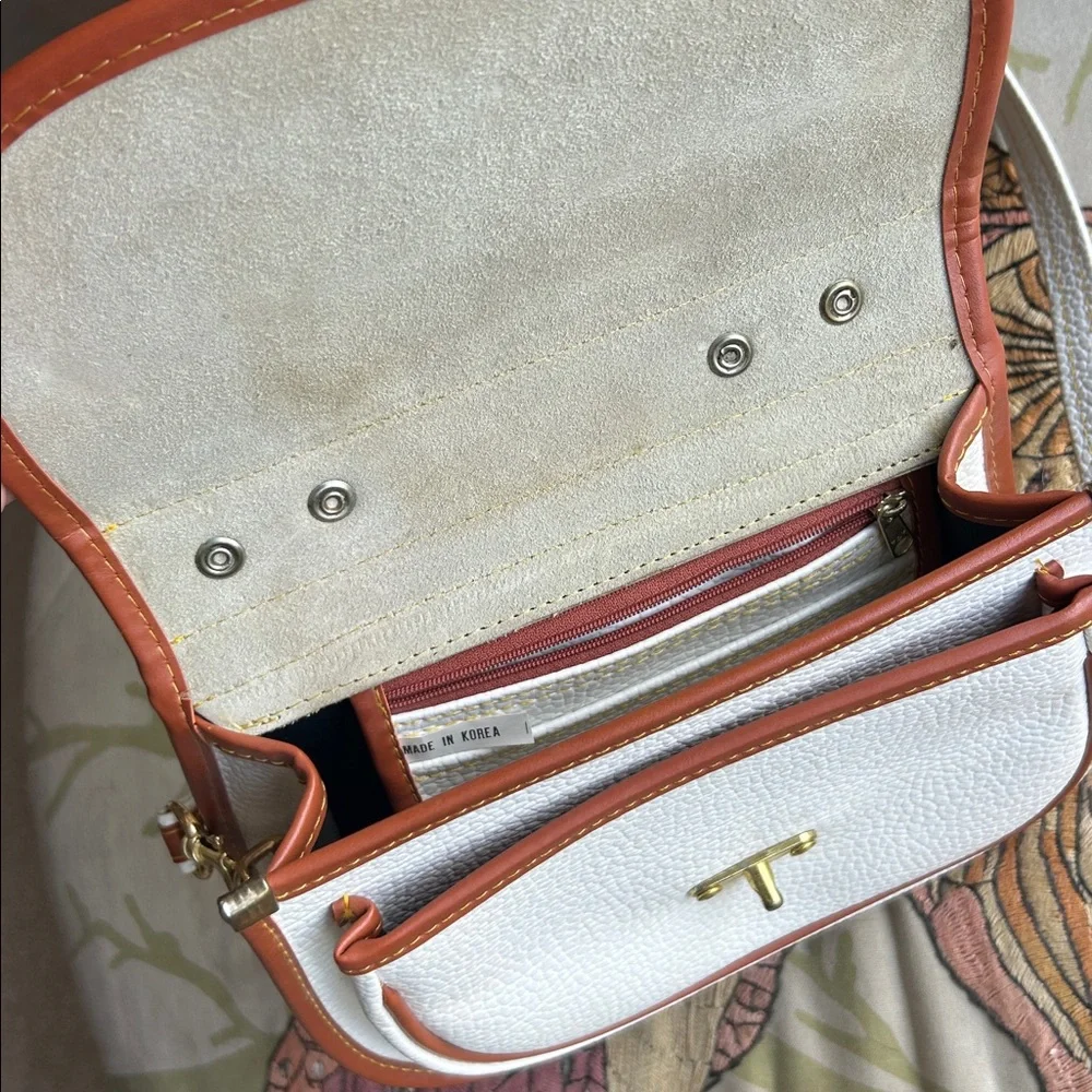 Vintage 10” interior