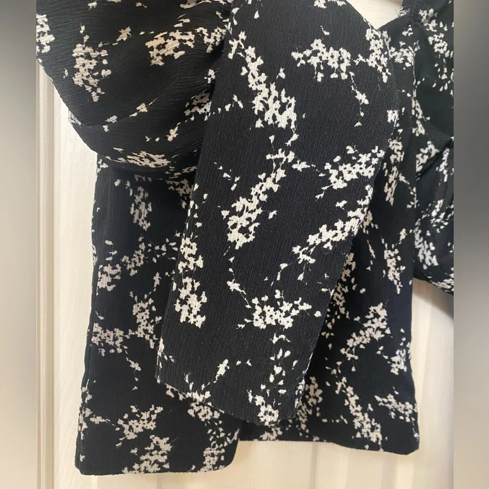 Anthropologie chic blouse