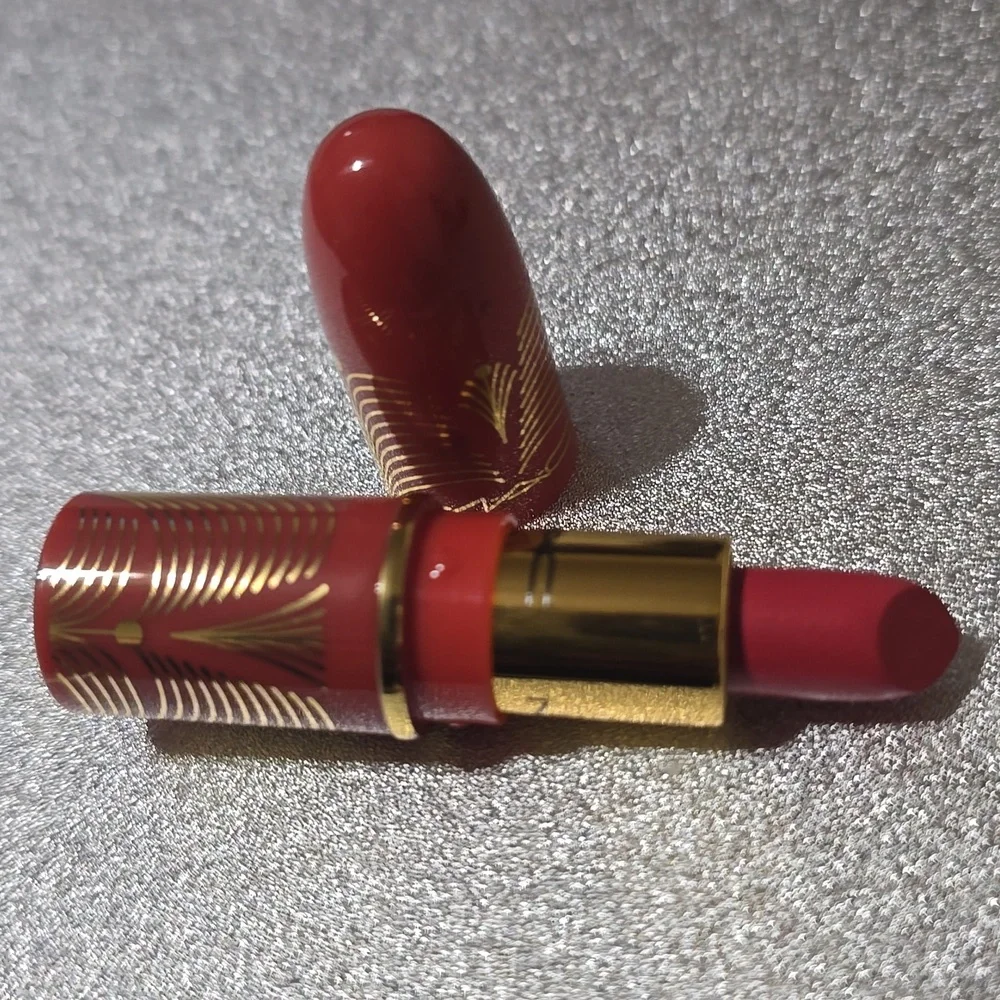 MAC Cosmetics mac cosmetics