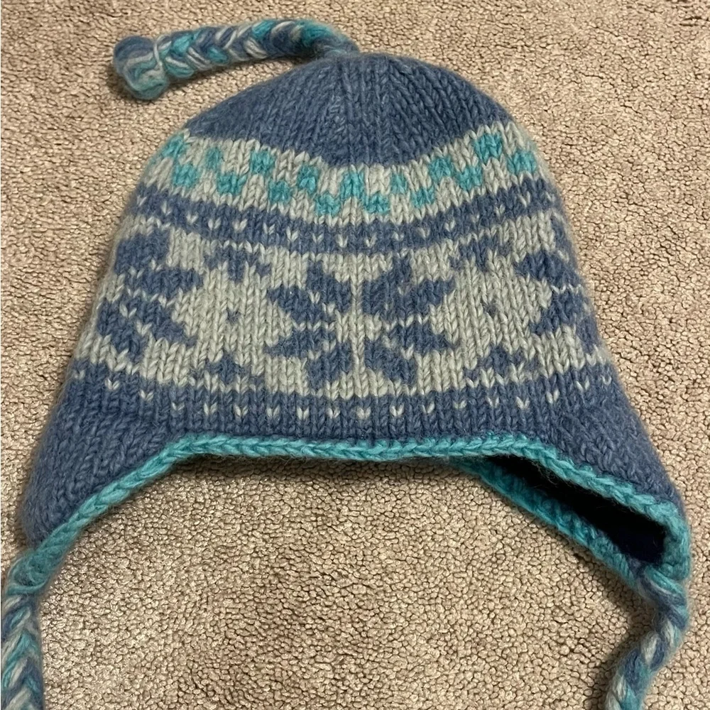 snowlion warm this hat