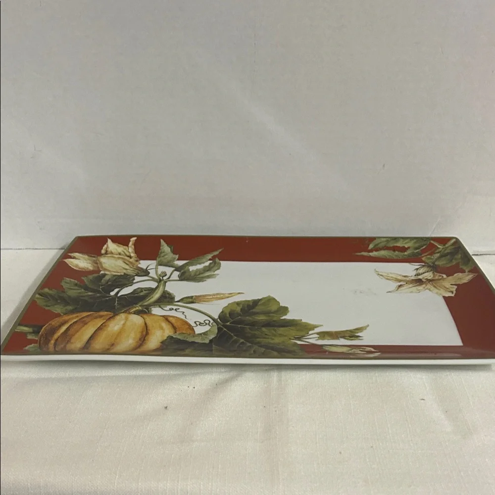 Williams Sonoma elegant plate